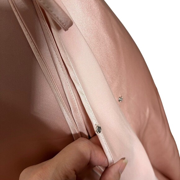 Welcome to my closet! - Picture 7 of 14